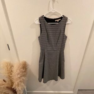 BLACK AND WHITE PATTERNED HAWTHORNE DRESS: